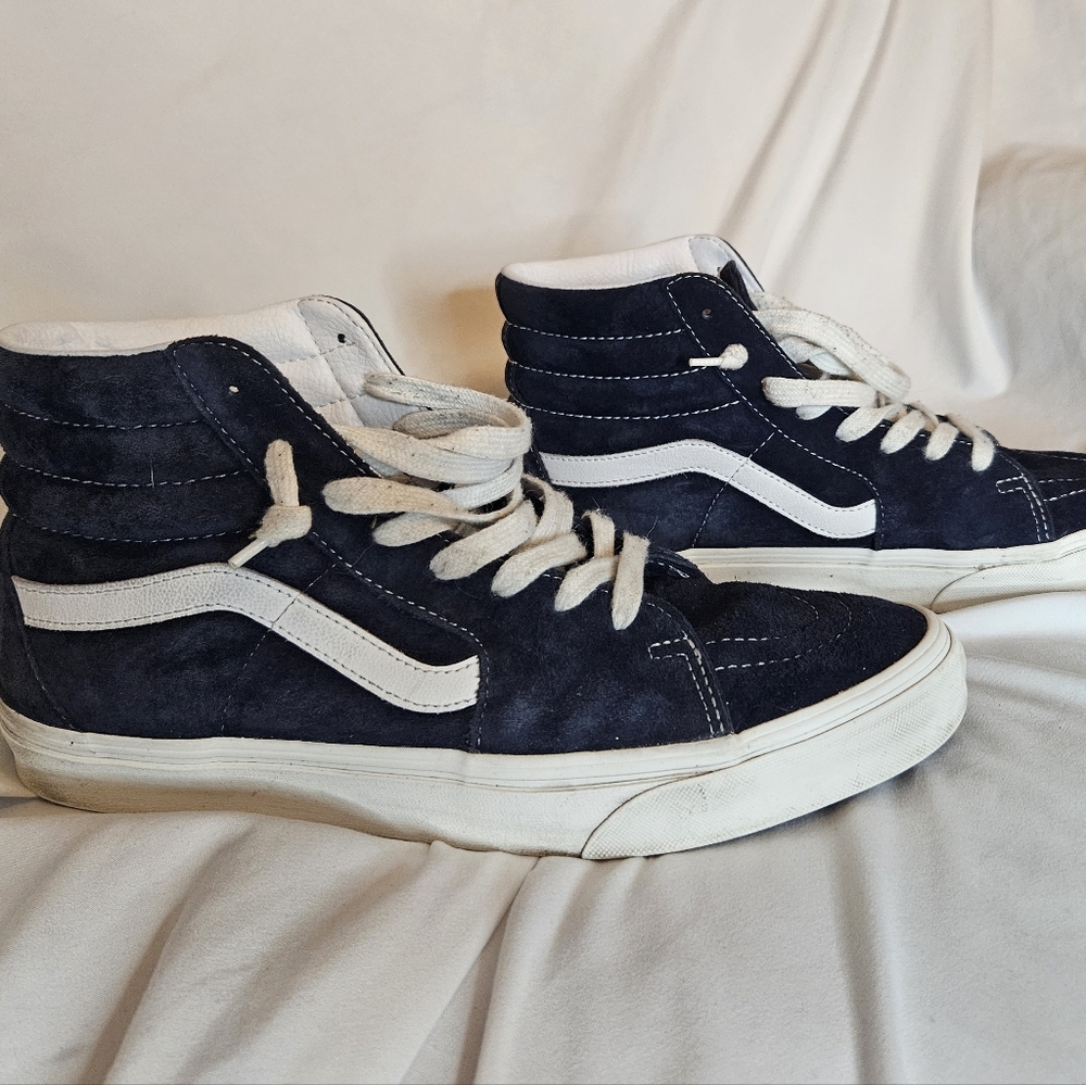 Vans Sk8-Hi Navy Blue Pig Suede / White High Top Sneakers Men’s 11 /Women’s 12.5